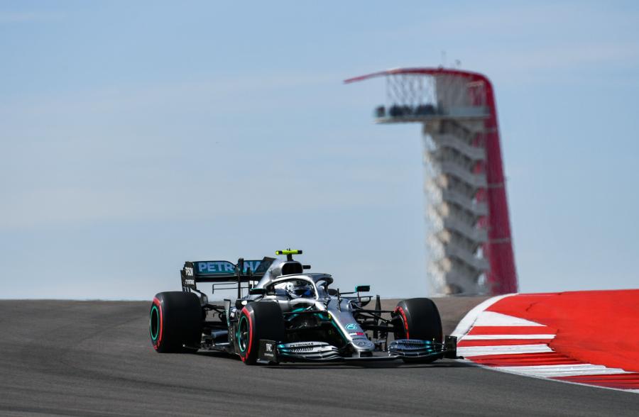  Mercedes-AMG F1 W10 EQ Power+ 2019 года  (фото 22 из 31)
